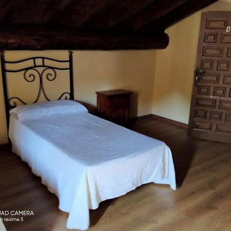 Casa Rural La Cancha I Navalacruz Eksteriør bilde